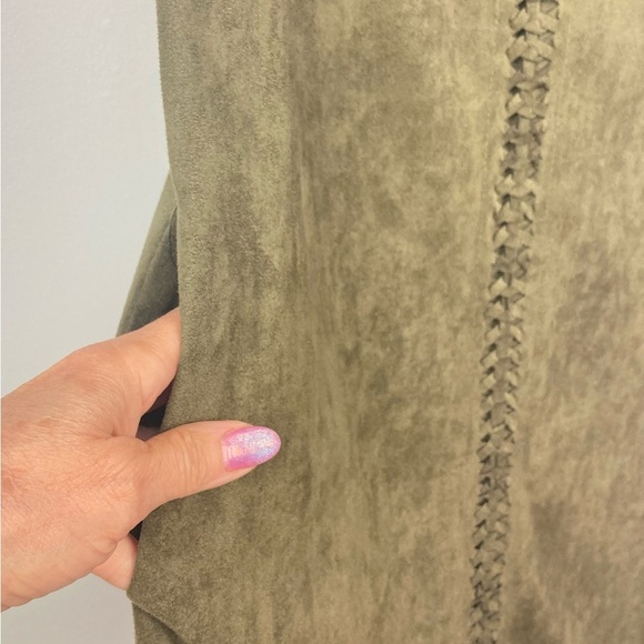 LOVE RICHE Vegan Suede Western Shift Dress with Pockets in Moss Green - Size S - Picture 9 of 10